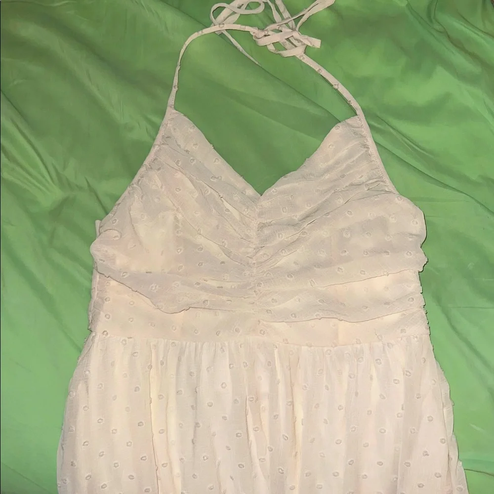 Elegant White Halter Maxi Dress - Picture 2 of 8